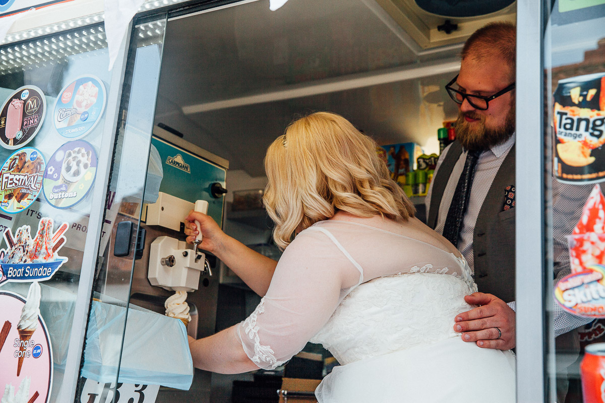 DIY Back Garden Wedding, Newark