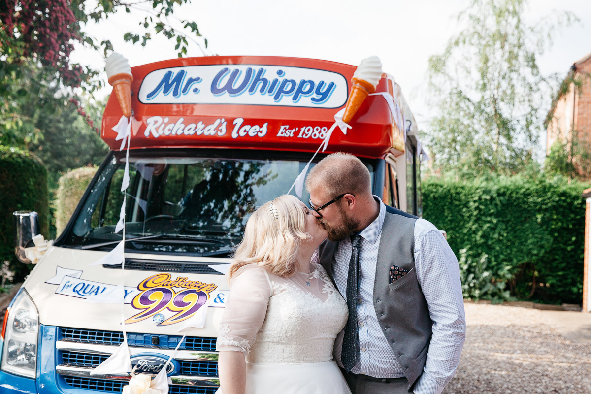 DIY Back Garden Wedding, Newark