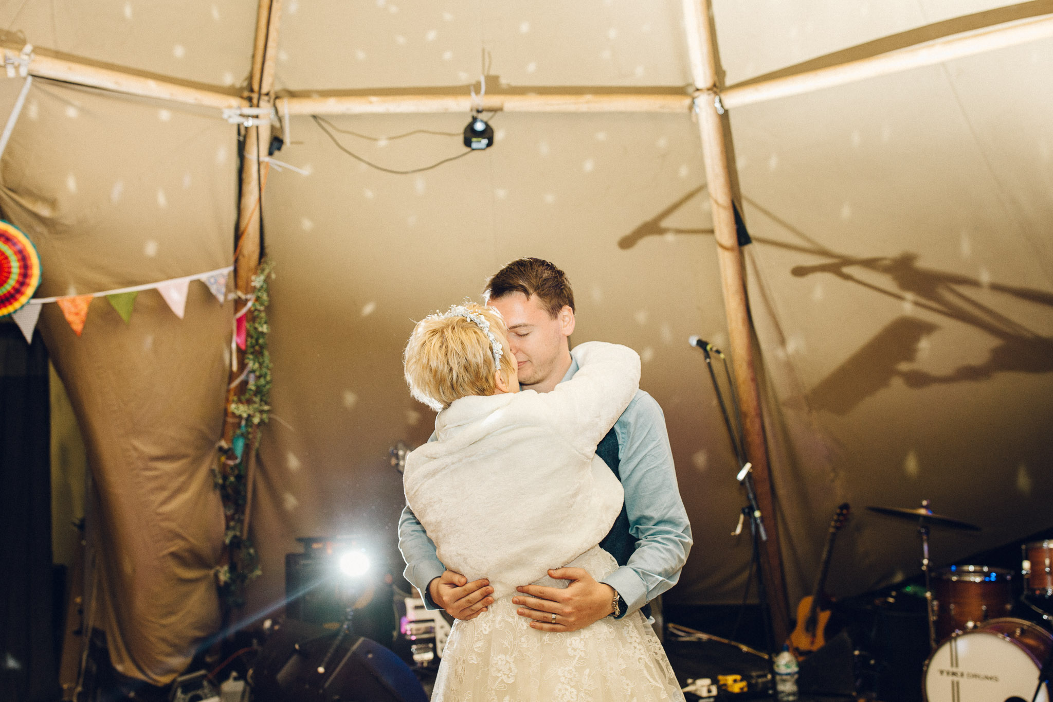 Tipi First Dance Alternative Wedding Photography - I Do The Country Wed, Quainton