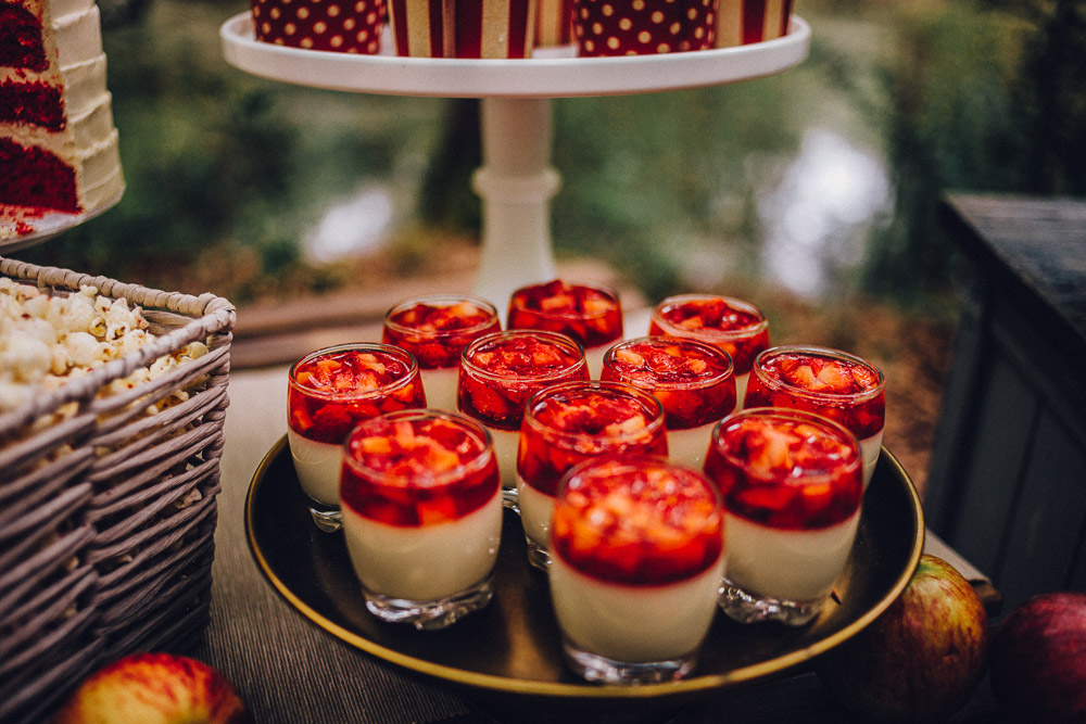 Disney Snow White Dessert Ideas - Alternative Essex Wedding Photographer