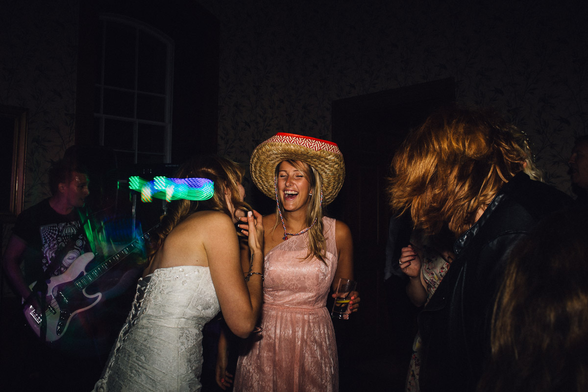 Bridesmaid dancing in Sombrero 