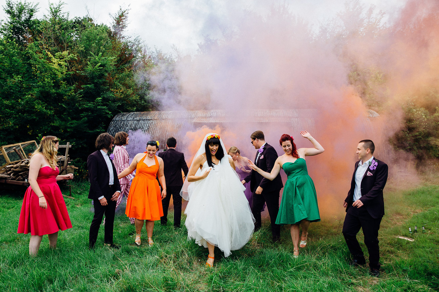 Smoke Bomb Wedding Photography - Everything you need to know! — ALT WEDDING  CO