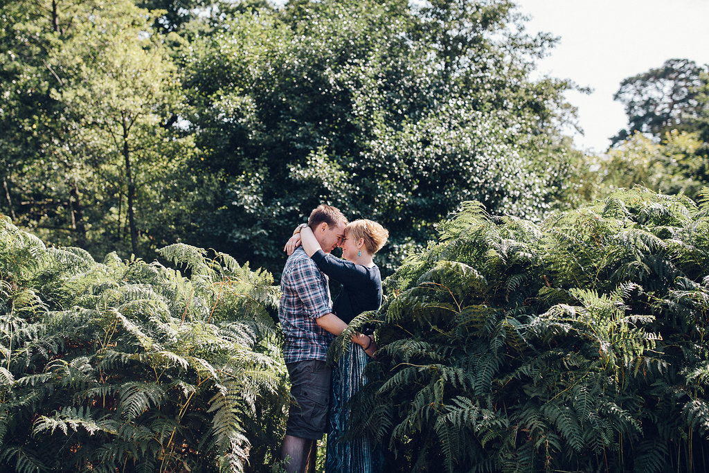 Hylands Park Engagement shoot - Chloe Lee Photo