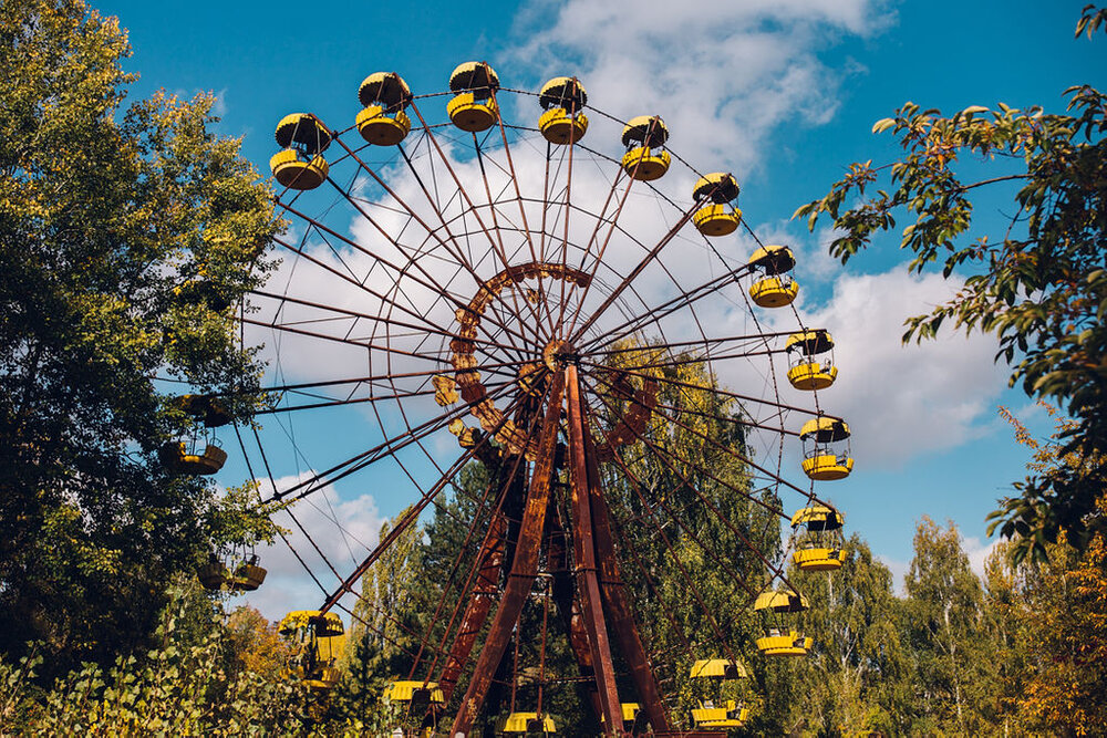 Travel photography - Chernobyl exclusion zone and Pripyat tour Abandoned Amusement Park Ferris Wheel