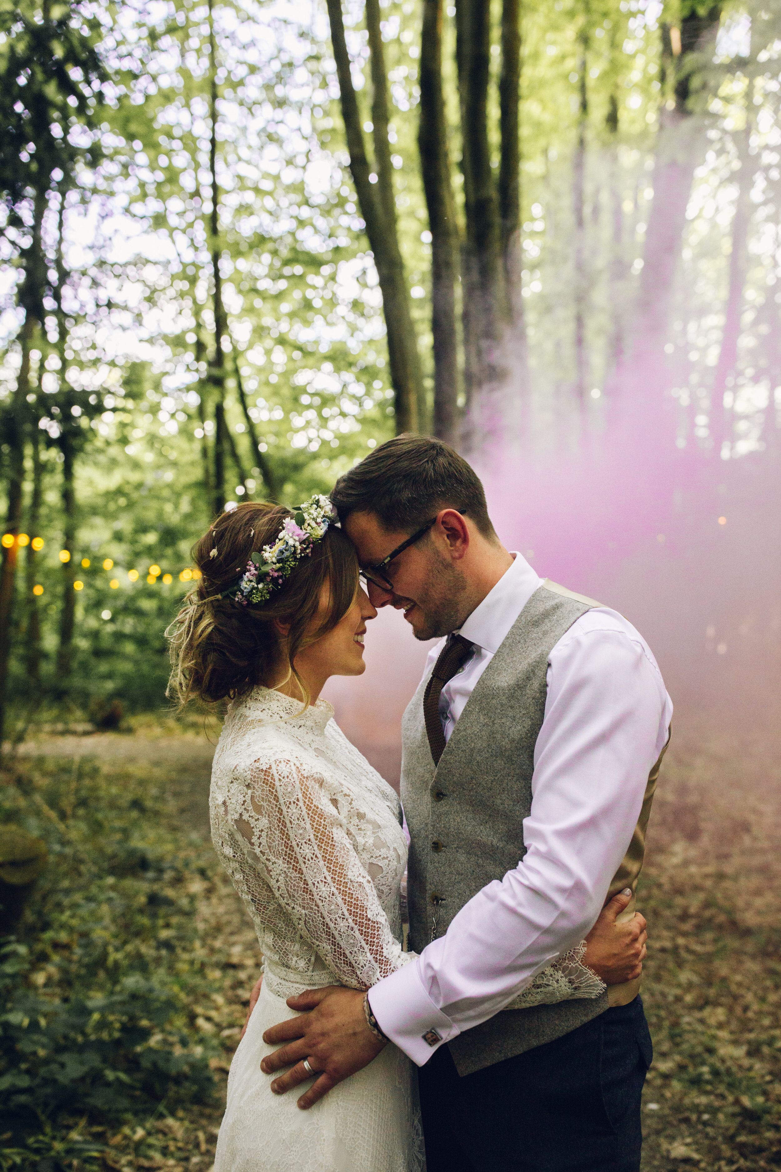 Colourful Wedding Photography with Smokebombs