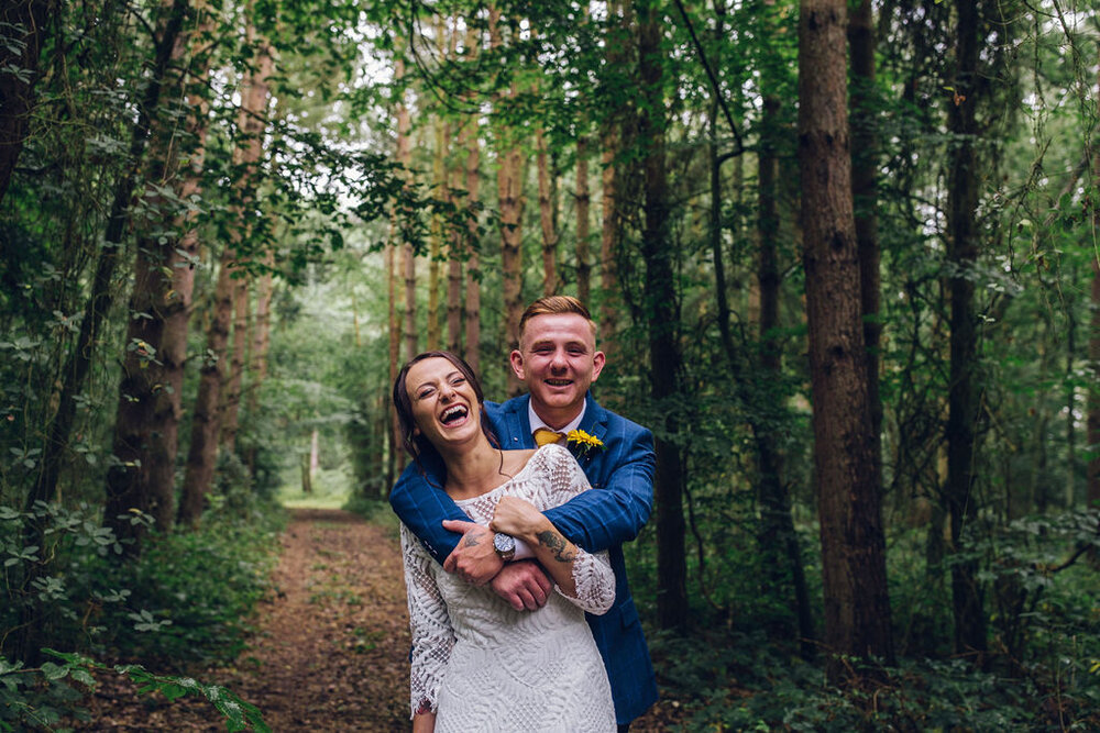 Relaxed Captains Wood Barn Essex Wedding