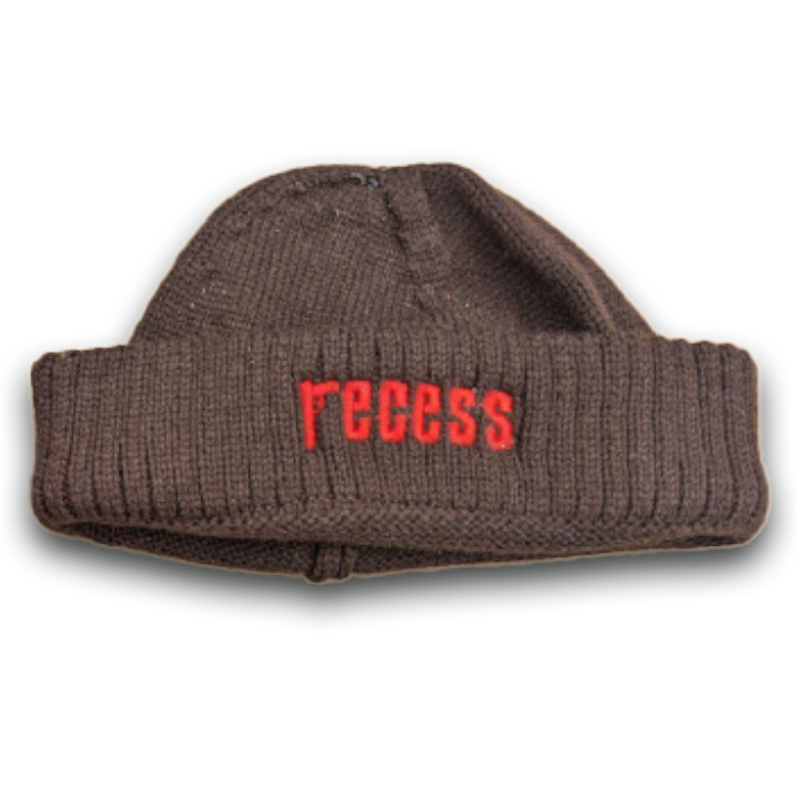 brown yoyonostra beanie.png