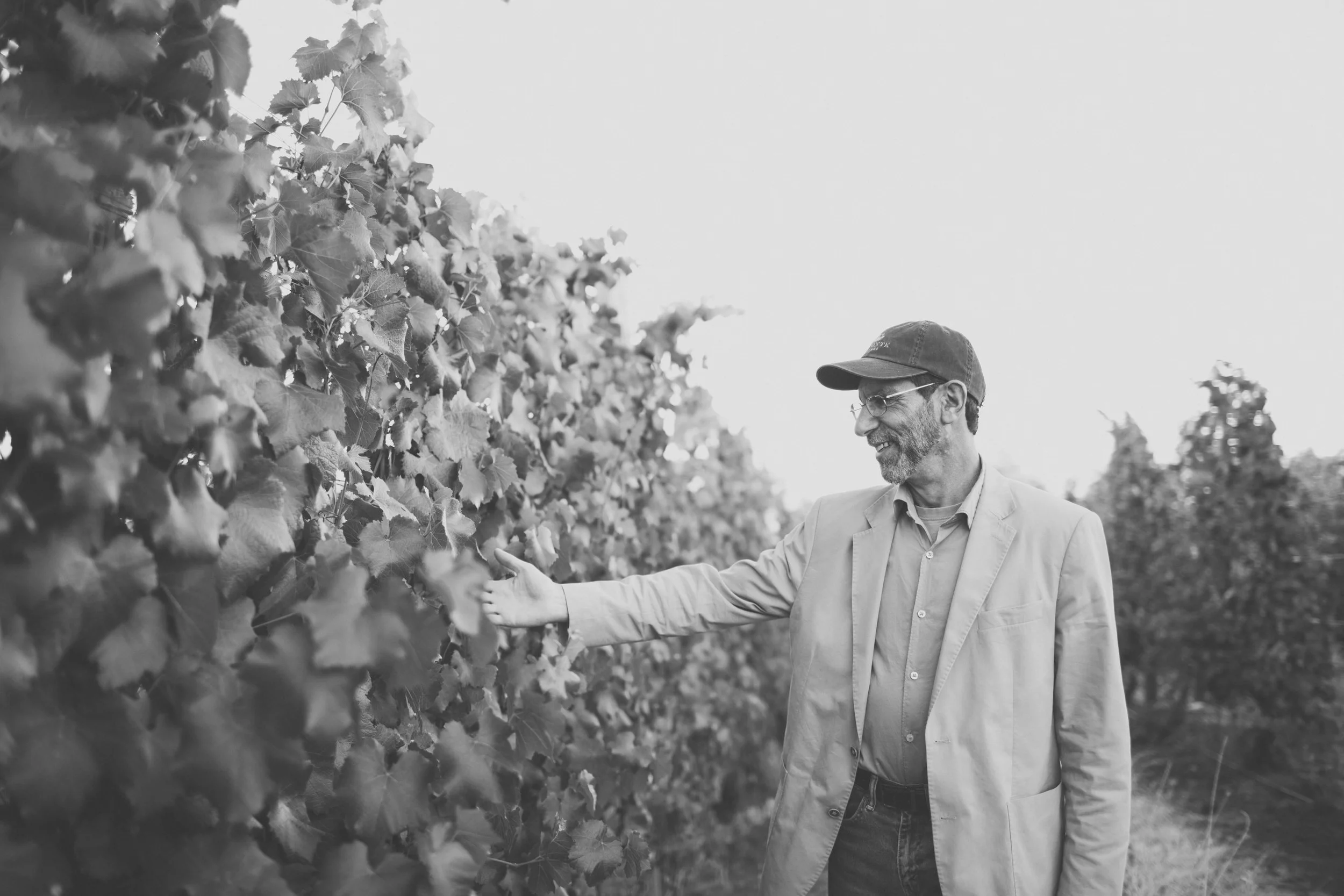 OregonWineGuides(headshots)-11.jpg