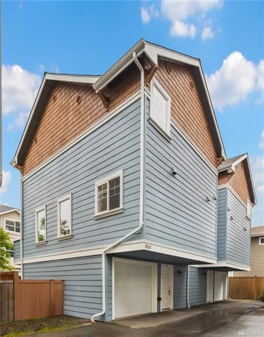 8543 Interlake Ave N Unit #A, SEATTLE