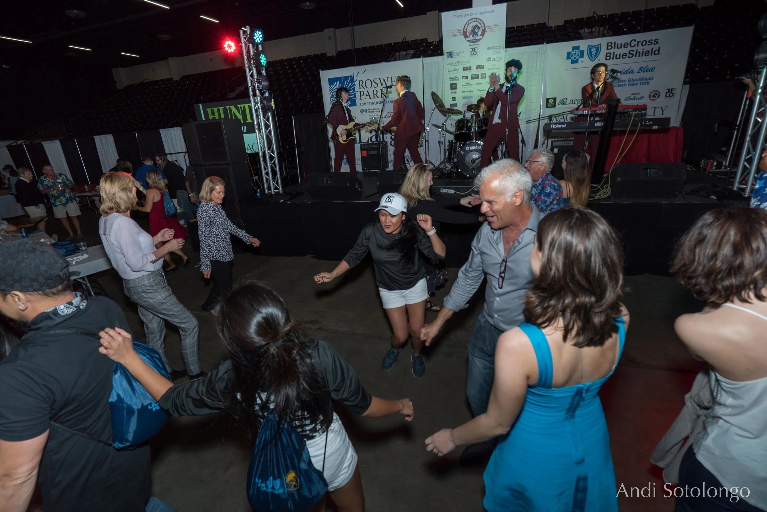 _DSC04702019BUF2SRQ.jpg