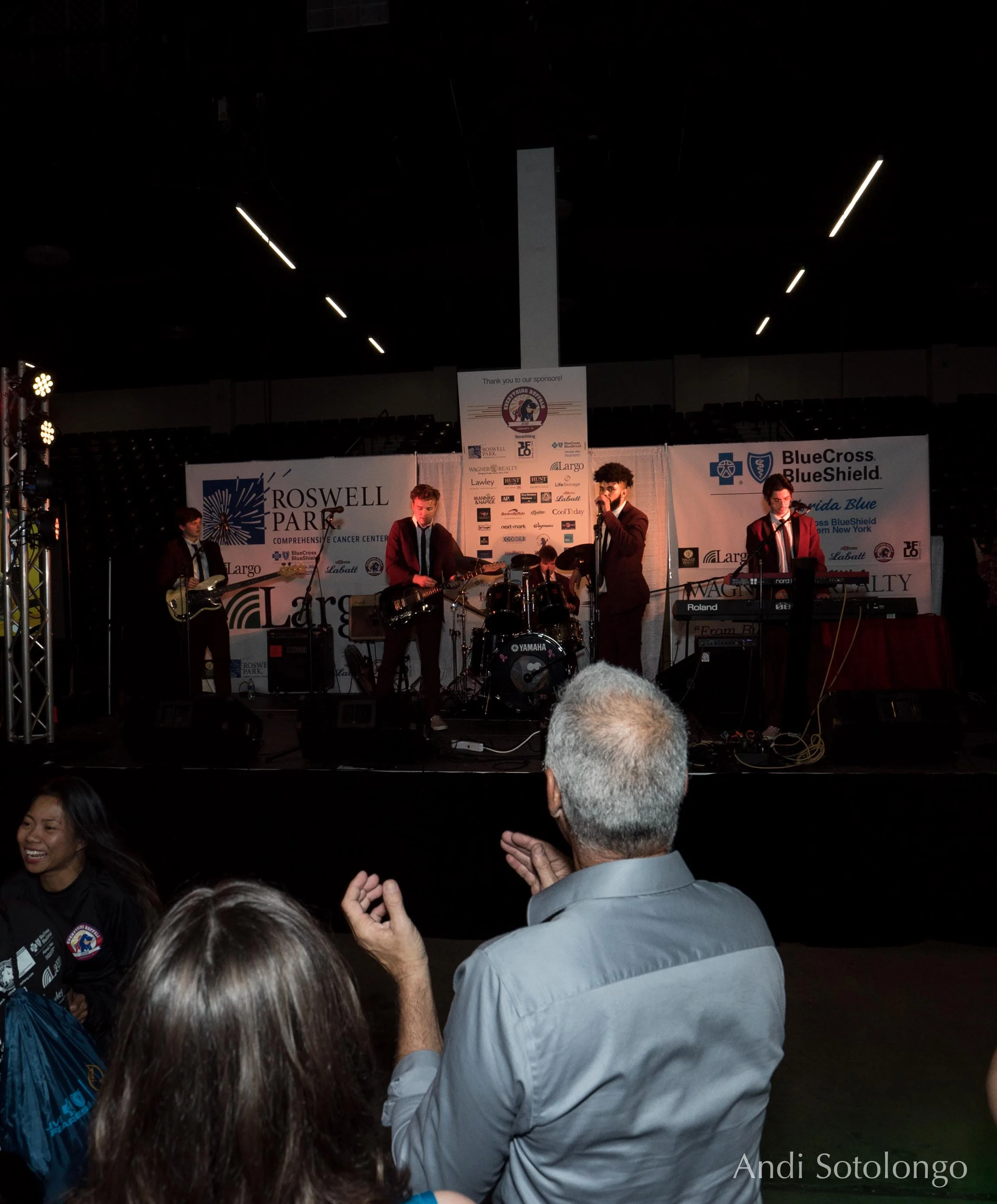 _DSC04812019BUF2SRQ.jpg