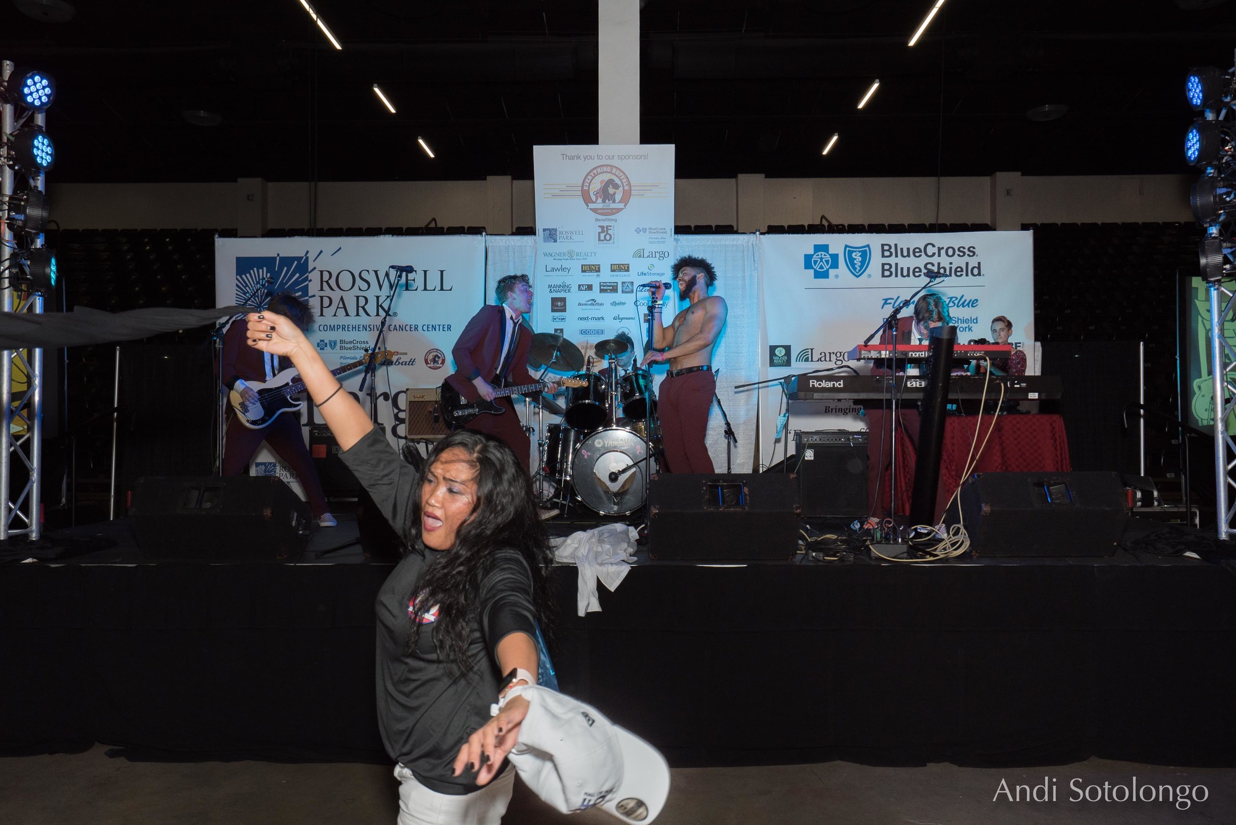 _DSC04902019BUF2SRQ.jpg