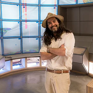 David Mendoza Exhibit Fabricator