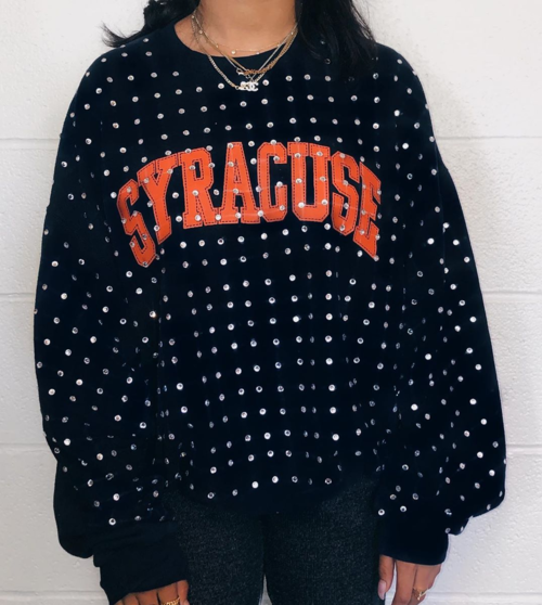 Five Ways to Customize Your Clothing