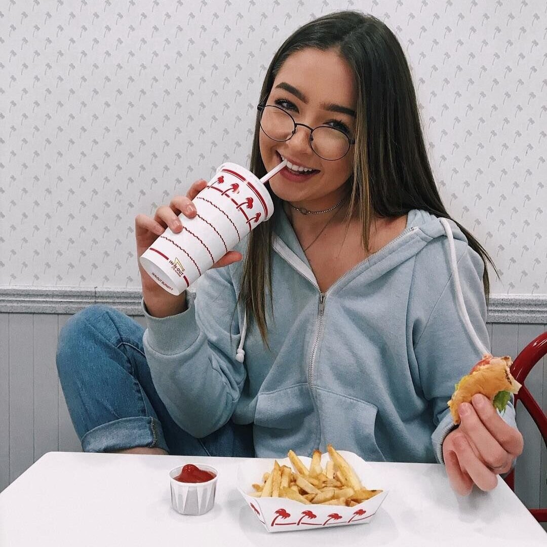 Eat Good, Feel Good: How Your Diet Can Affect Your Skin