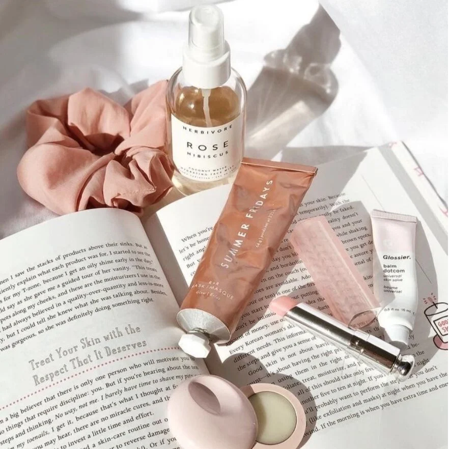 The Ultimate Guide to Summer Skincare  