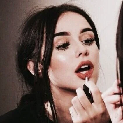 Your Guide to Frat-Proof Makeup