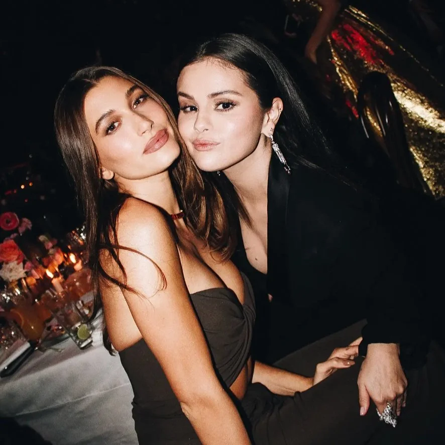 Team Hailey vs. Team Selena