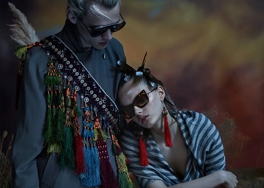 Dita Utilizing modern materials and shapes, DITA's designs distinguish themselves with quality, look and fit. DITA was envisioned as an alternative to label branded eyewear. DITA's logo details are intentionally subtle so that the frame itself defines the look rather than the logo. This allows the design of the frame to complement features of the wearer and contribute to their overall style. Learn more about Dita