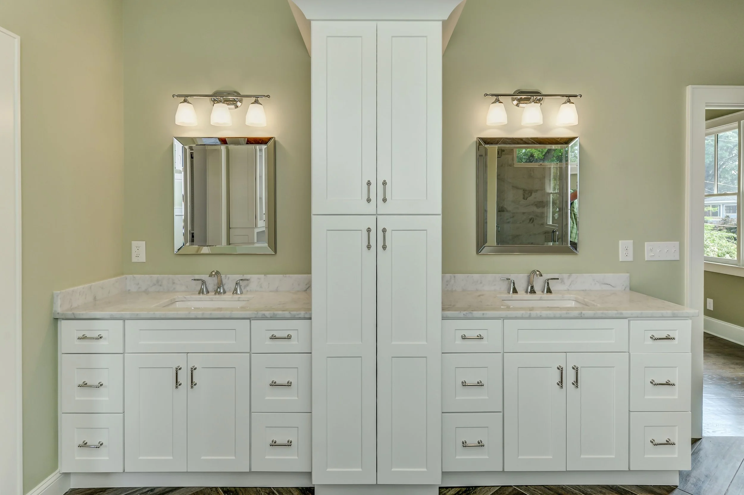 2023 Colors of the Year Reflect Natural, Earthy Tones