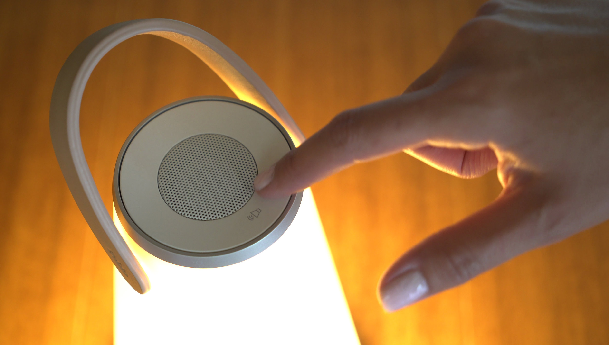 UMA_volume_300.jpg
PABLO DESIGN online kaufen bei www.bruno-wickart.ch