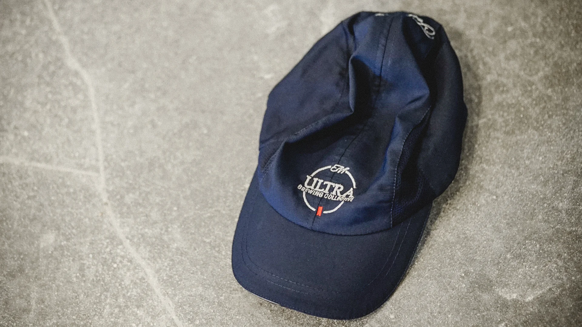 DinnerParty_Michelob_Ultra_Innovation_Space_Concrete-Hat.jpg