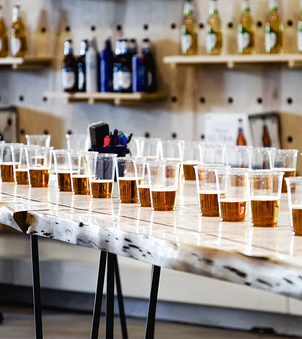 DinnerParty_Michelob_Ultra_Innovation_Space_Sampling2.jpg
