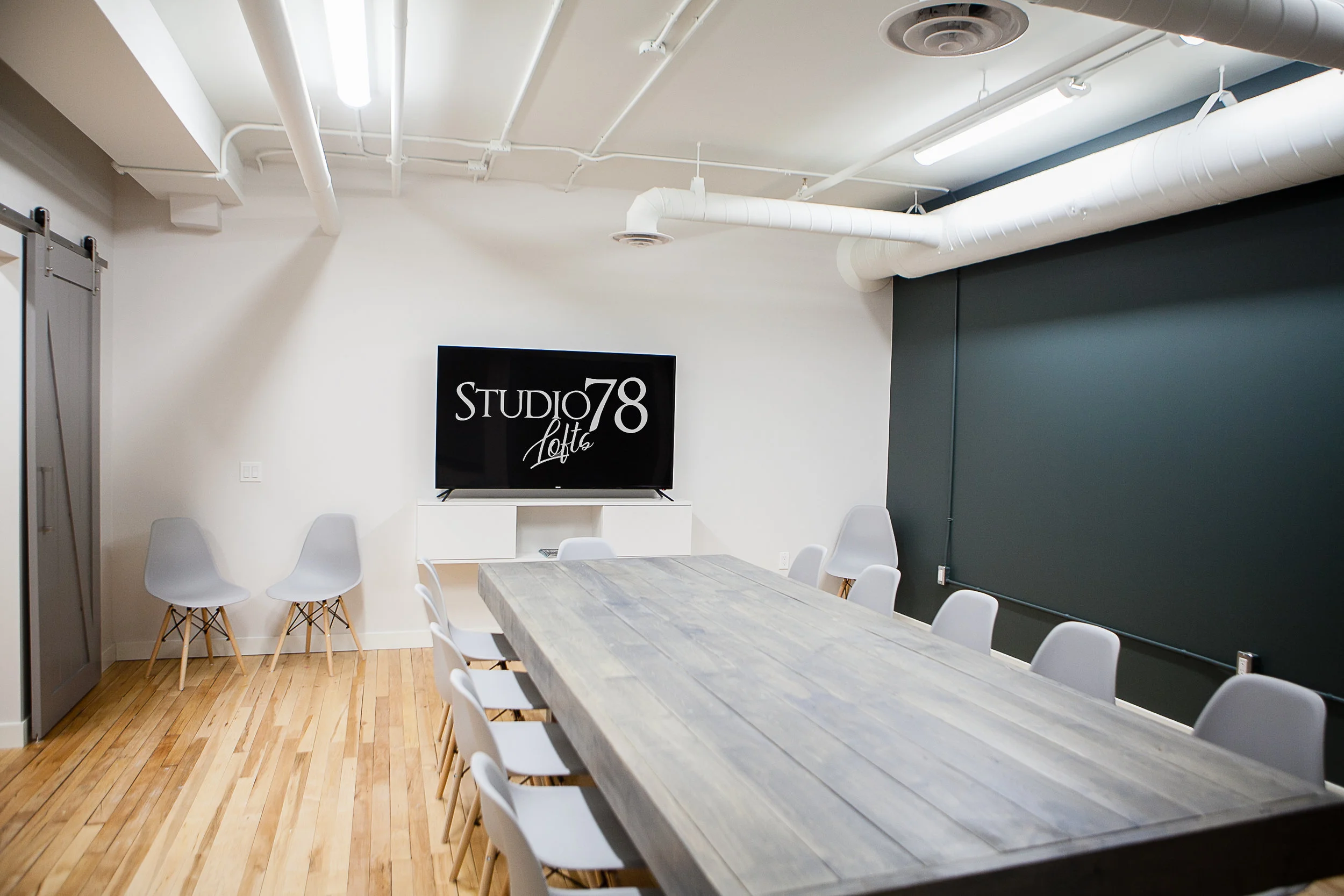 Boardrooms-104.jpg