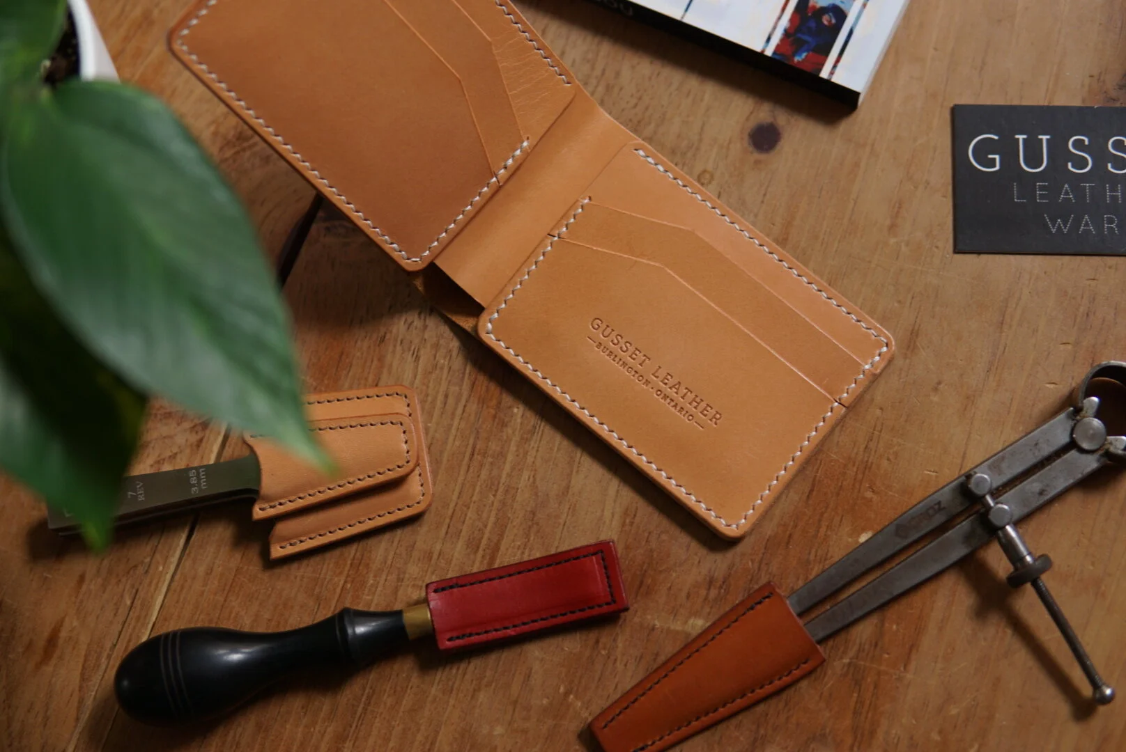 7 Pocket Bifold Wallet