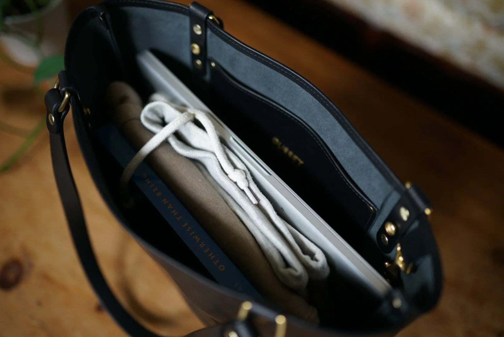 Black Tote Interior