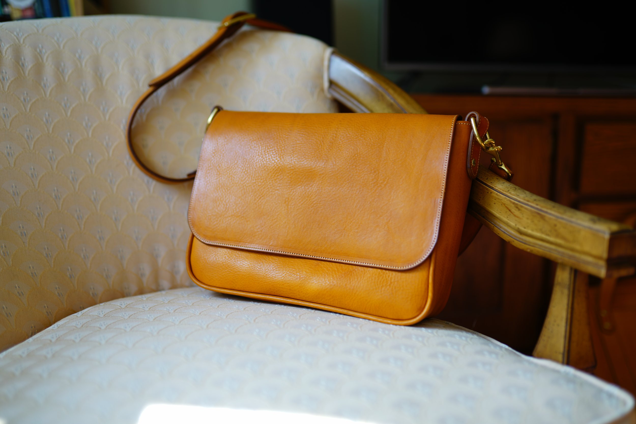 12" Slouch Satchel, milled Olmo