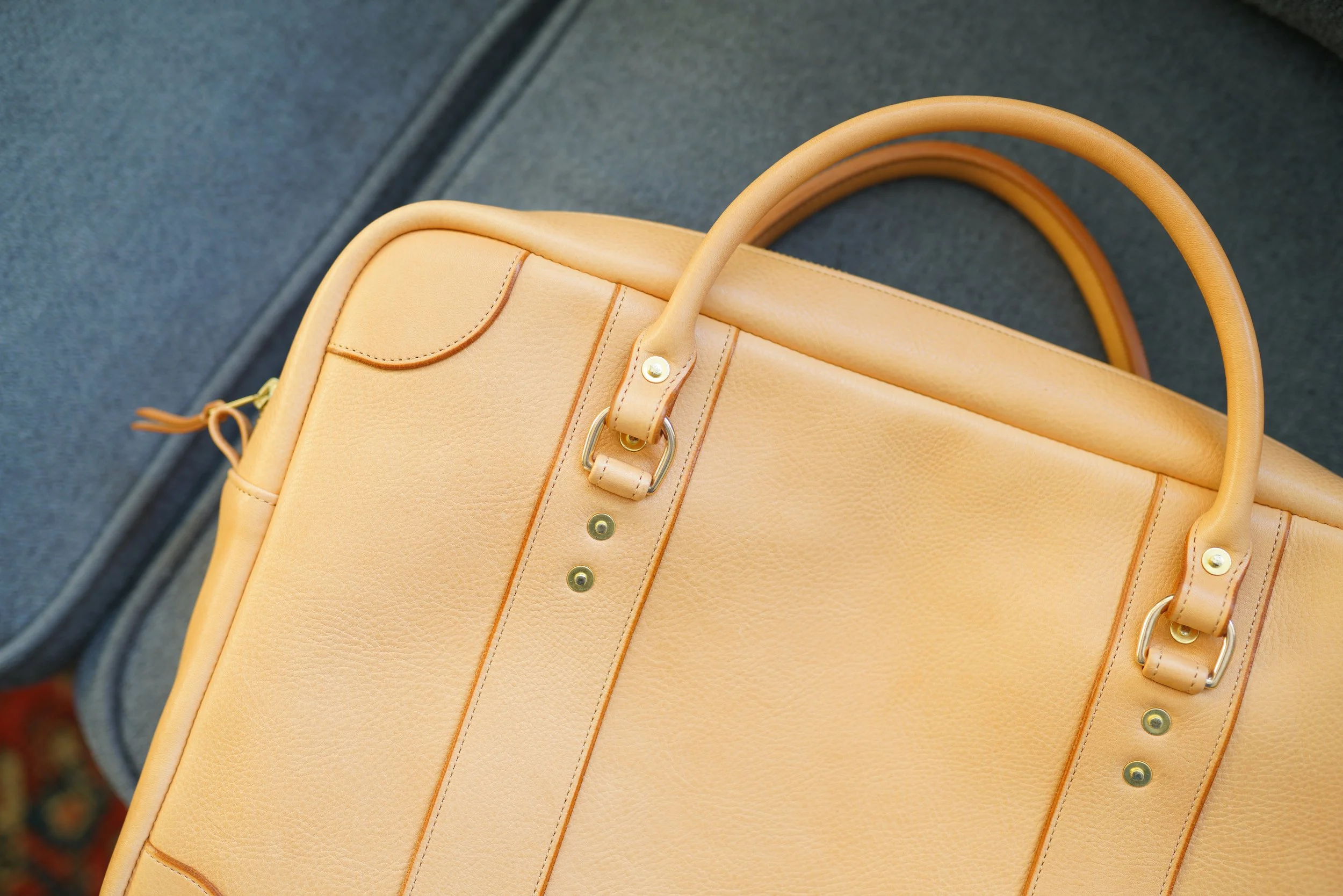 Rolled handle detail