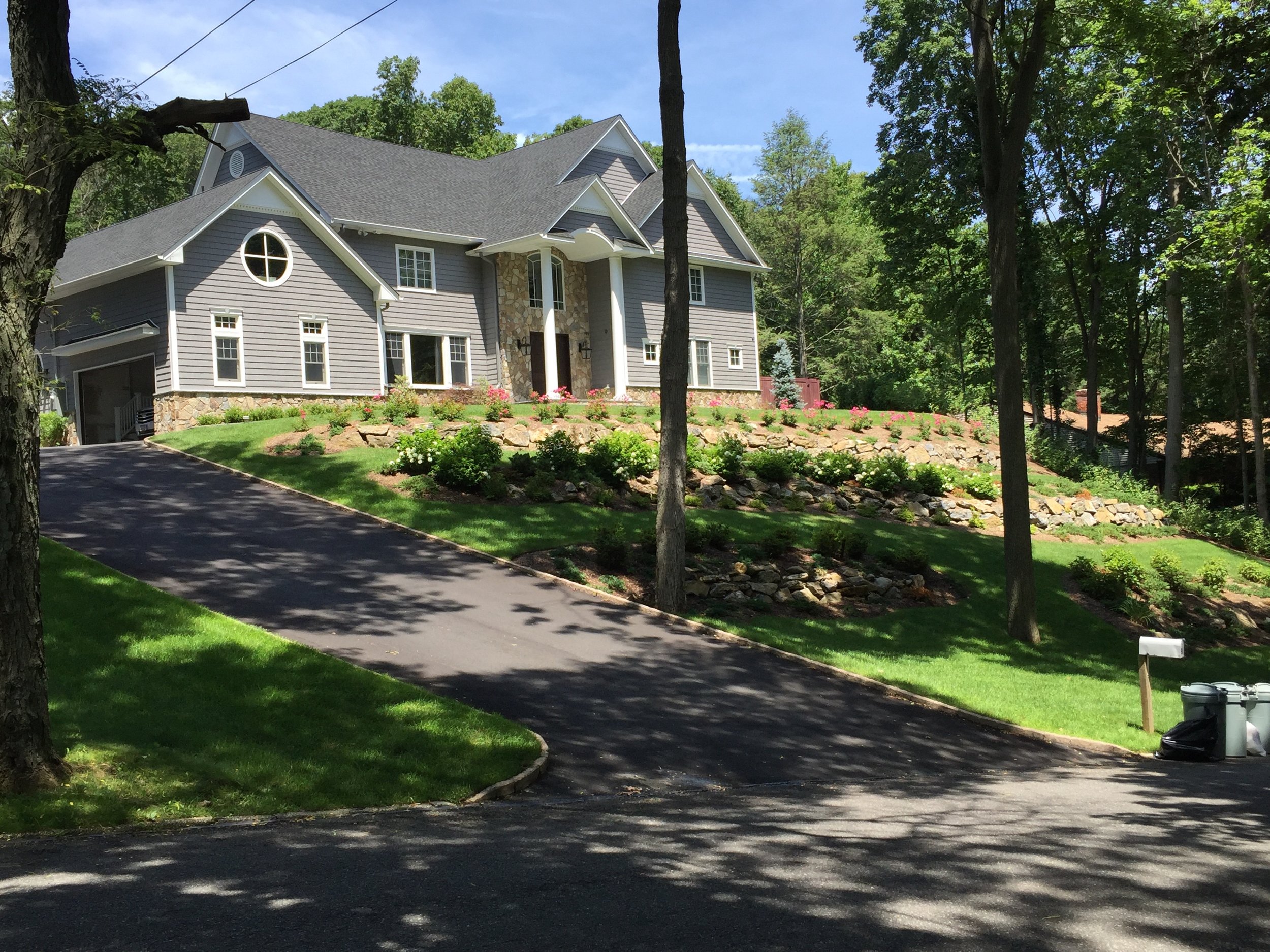 Professional driveway landscape design company in Long Island, NY