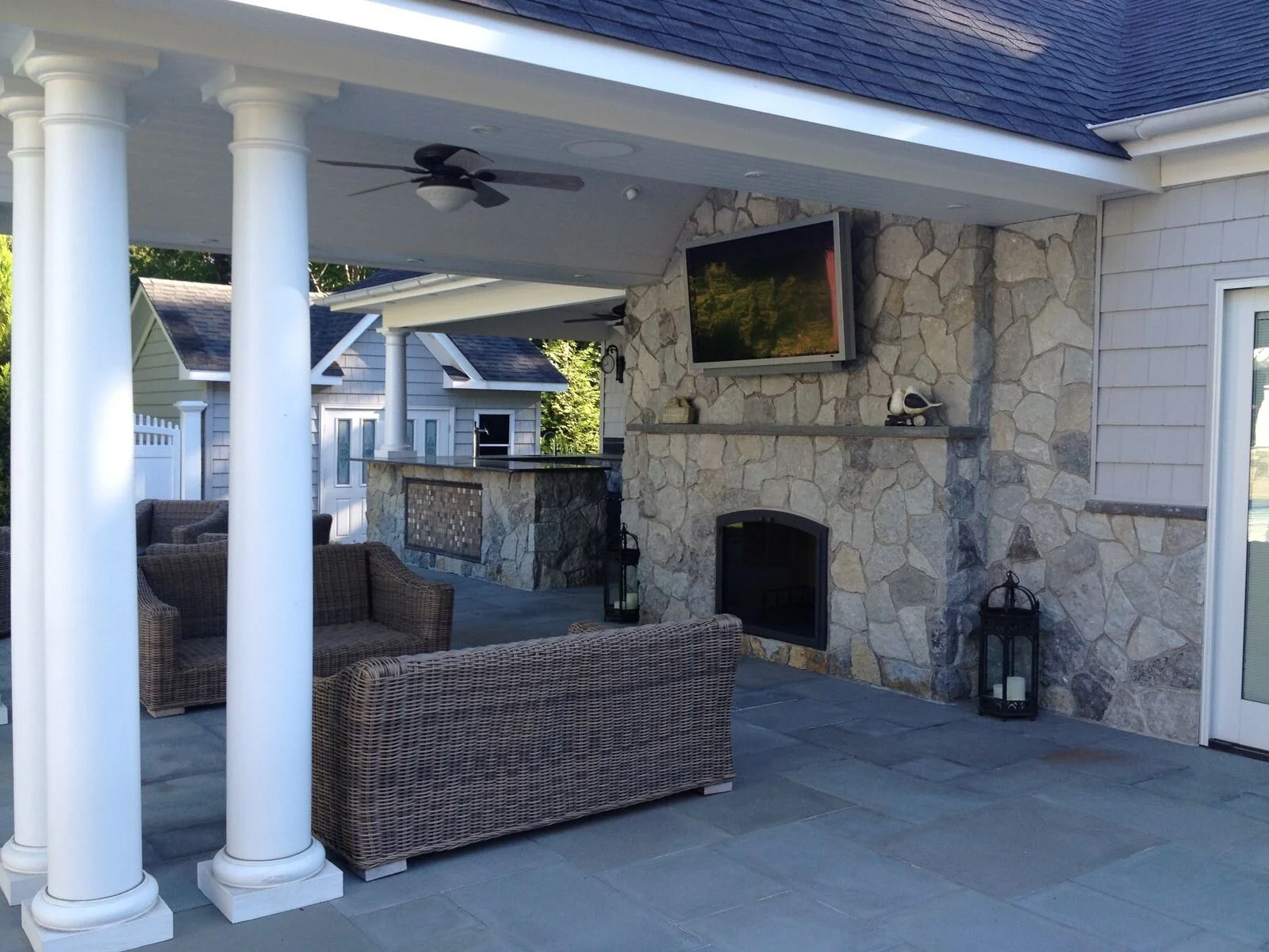 How Masonry Enhances Fireside Living Spaces on Long Island, NY