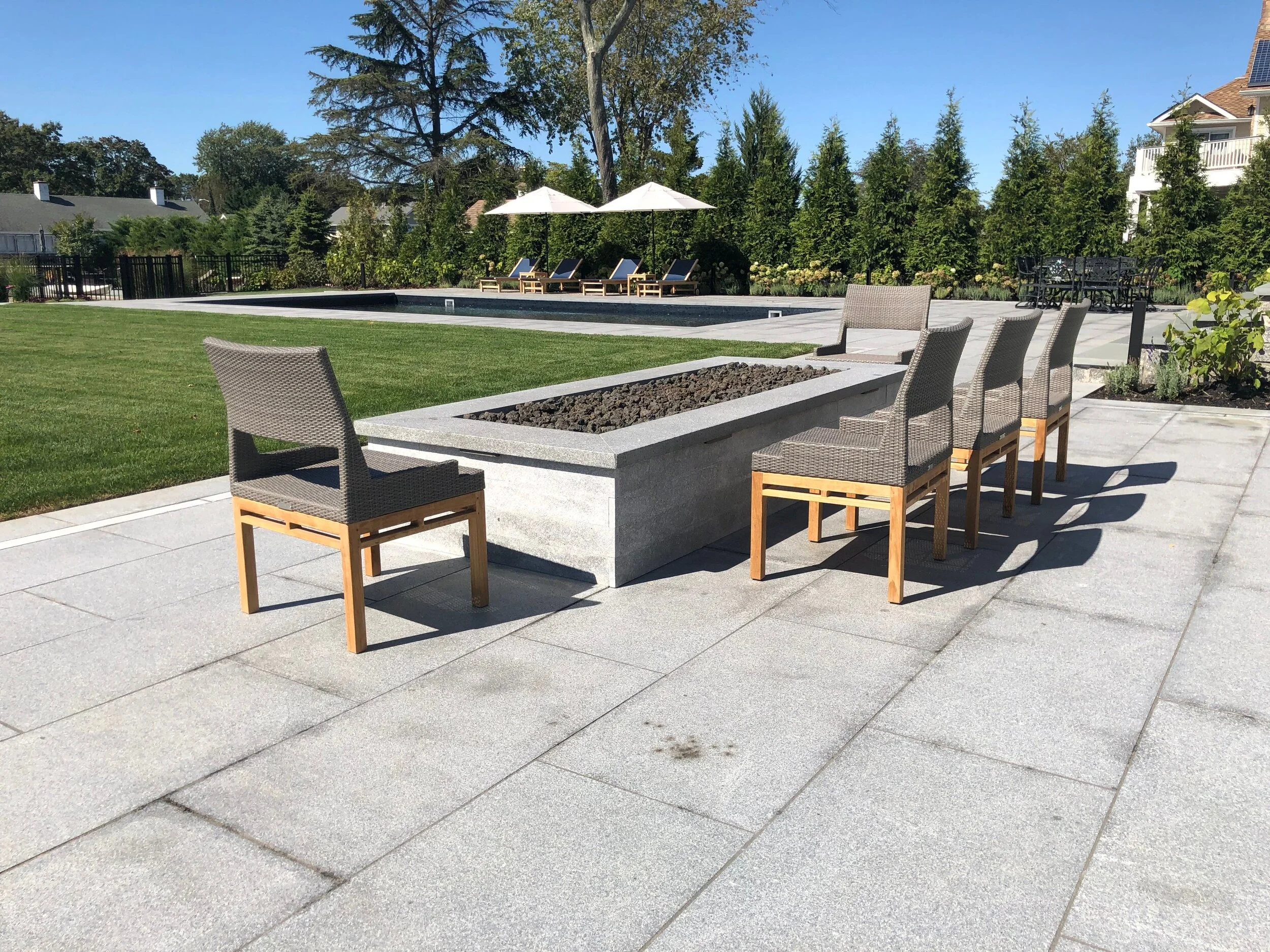 Building a Modern Retreat With Masonry in Babylon, NY