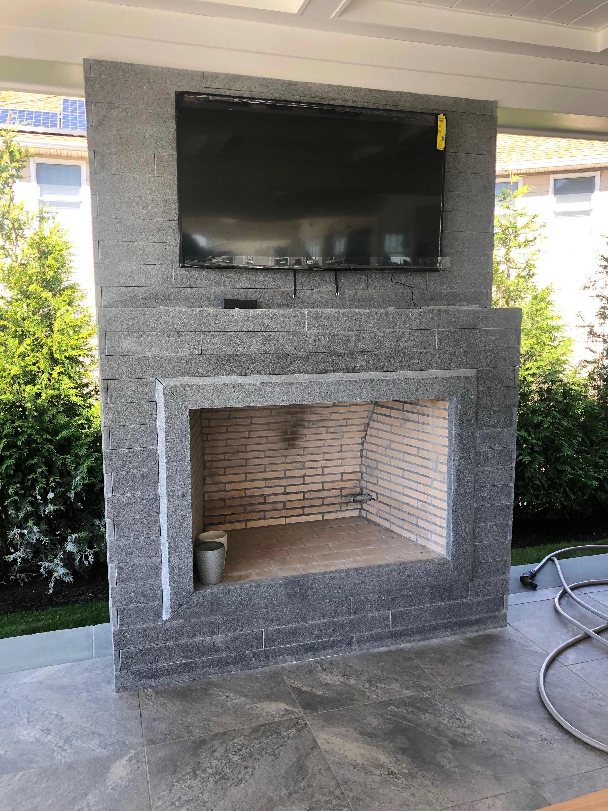 Get the Most Use Out of Your Outdoor Fireplace This Spring in Old Westbury and Huntington, NY, Areas