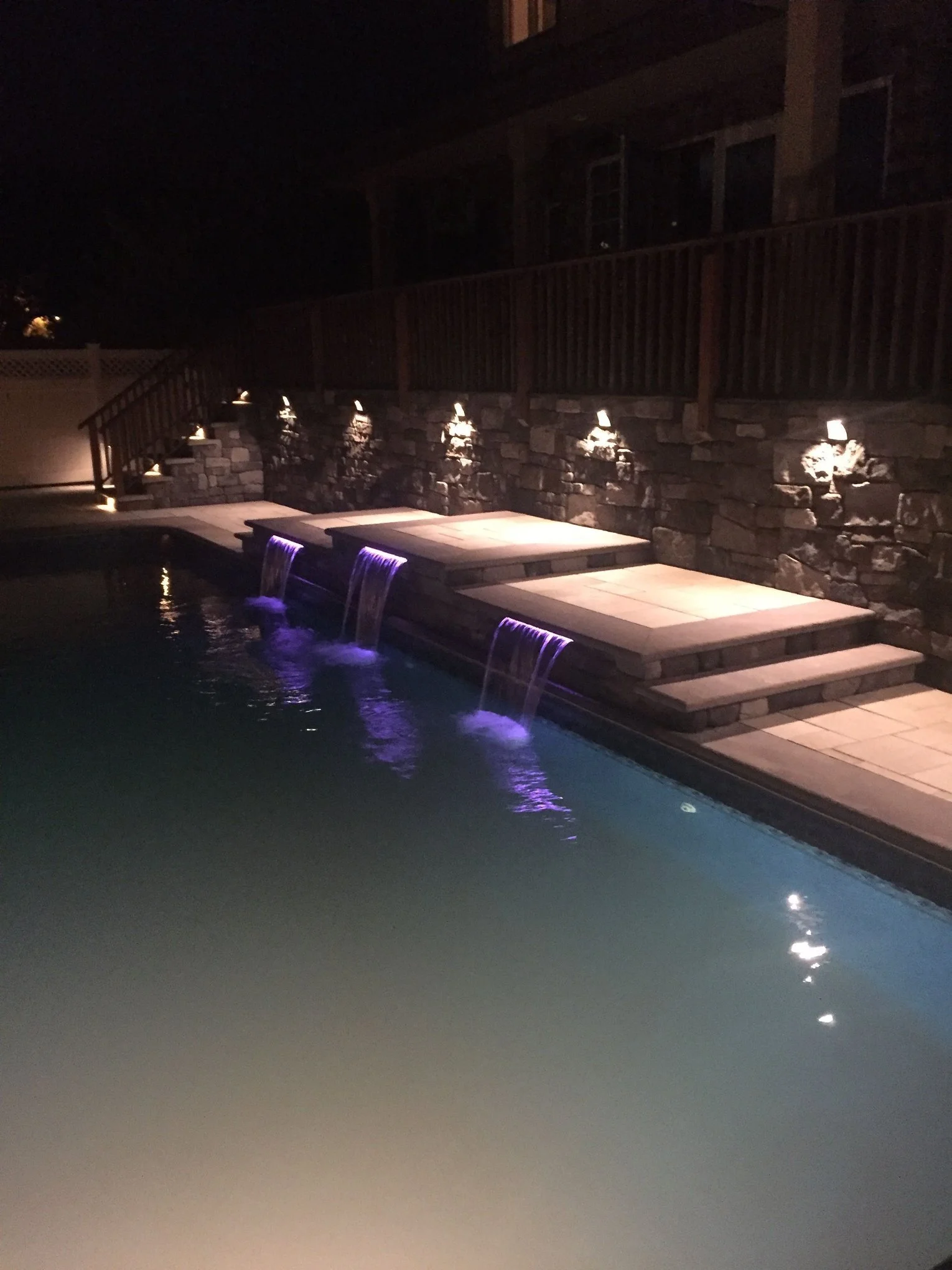 Enjoy Your Manhasset, NY Backyard Pool Long Into the Night With Outdoor Lighting
