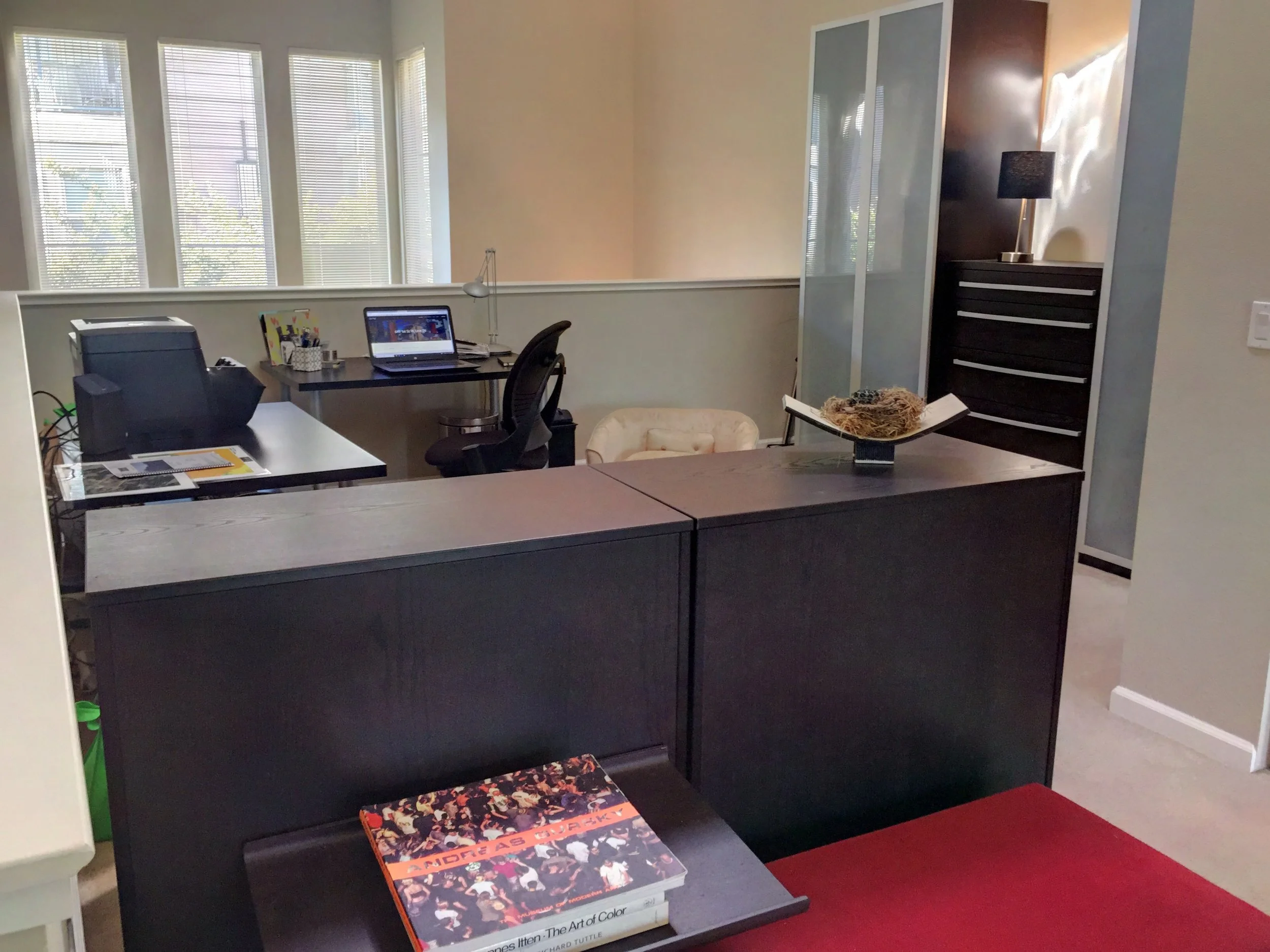 Extra space for a den or office off the master.