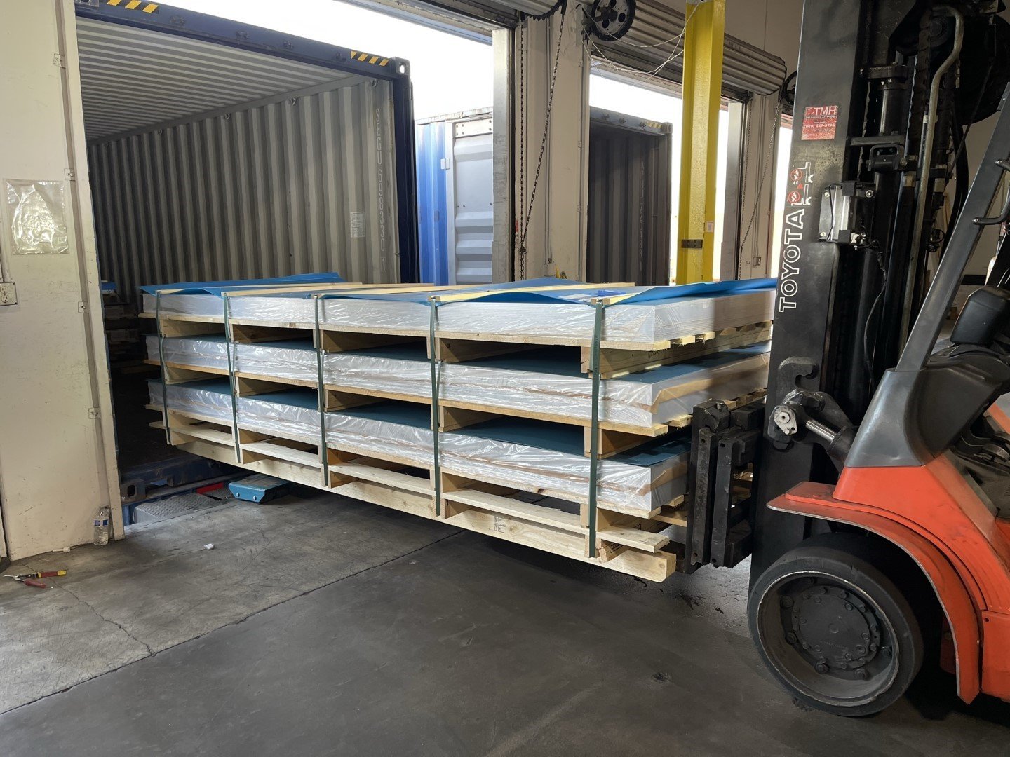 Aluminum Sheets.JPEG