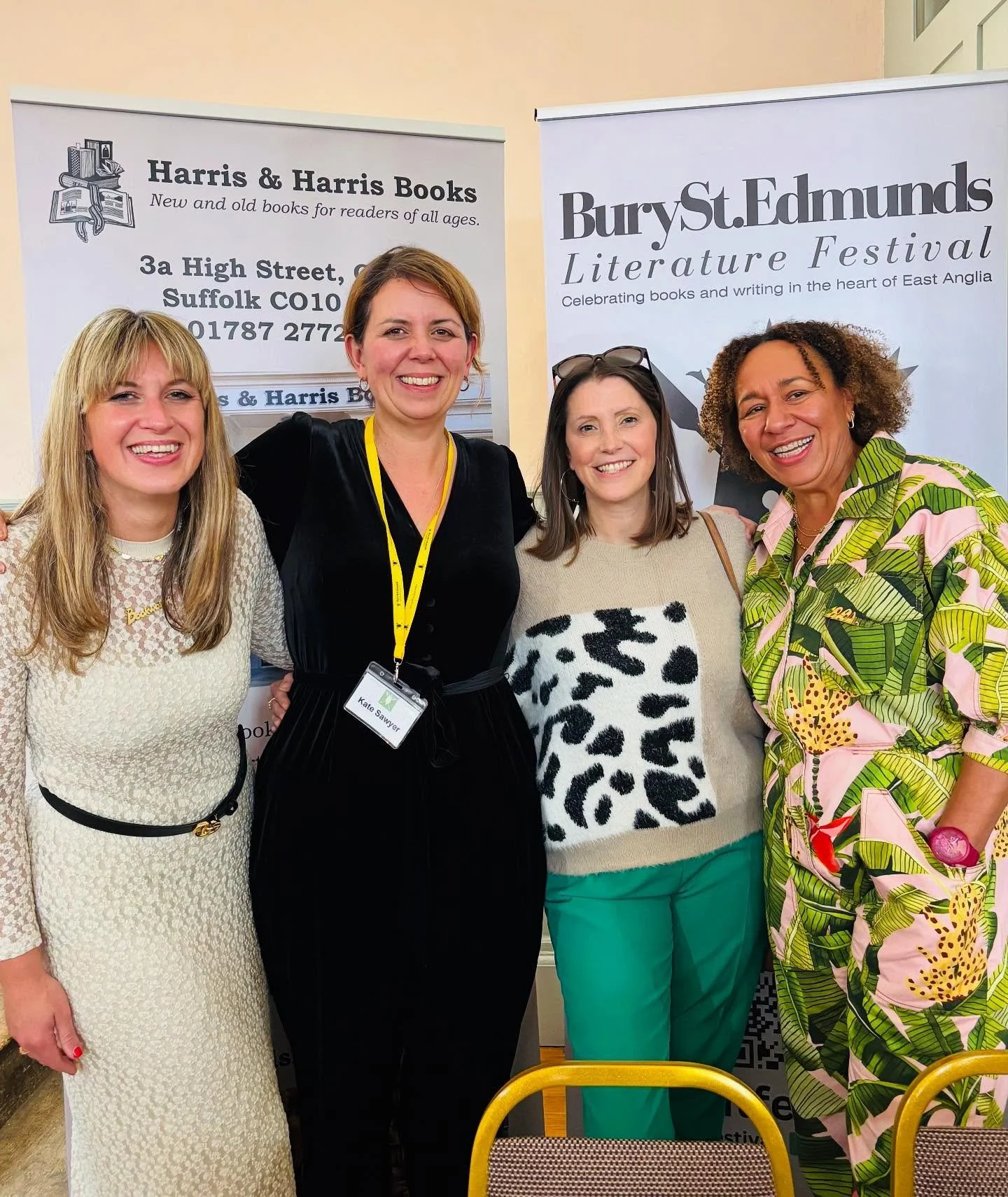 Spent a gorgeous afternoon at @burylitfestival, where I chaired a Read Yourself Happy panel with two publishing industry superstars, Daisy Buchanan (@thedaisybee) and Nikki May (@nikkimaywriter). We talked about books that changed us, books that heal