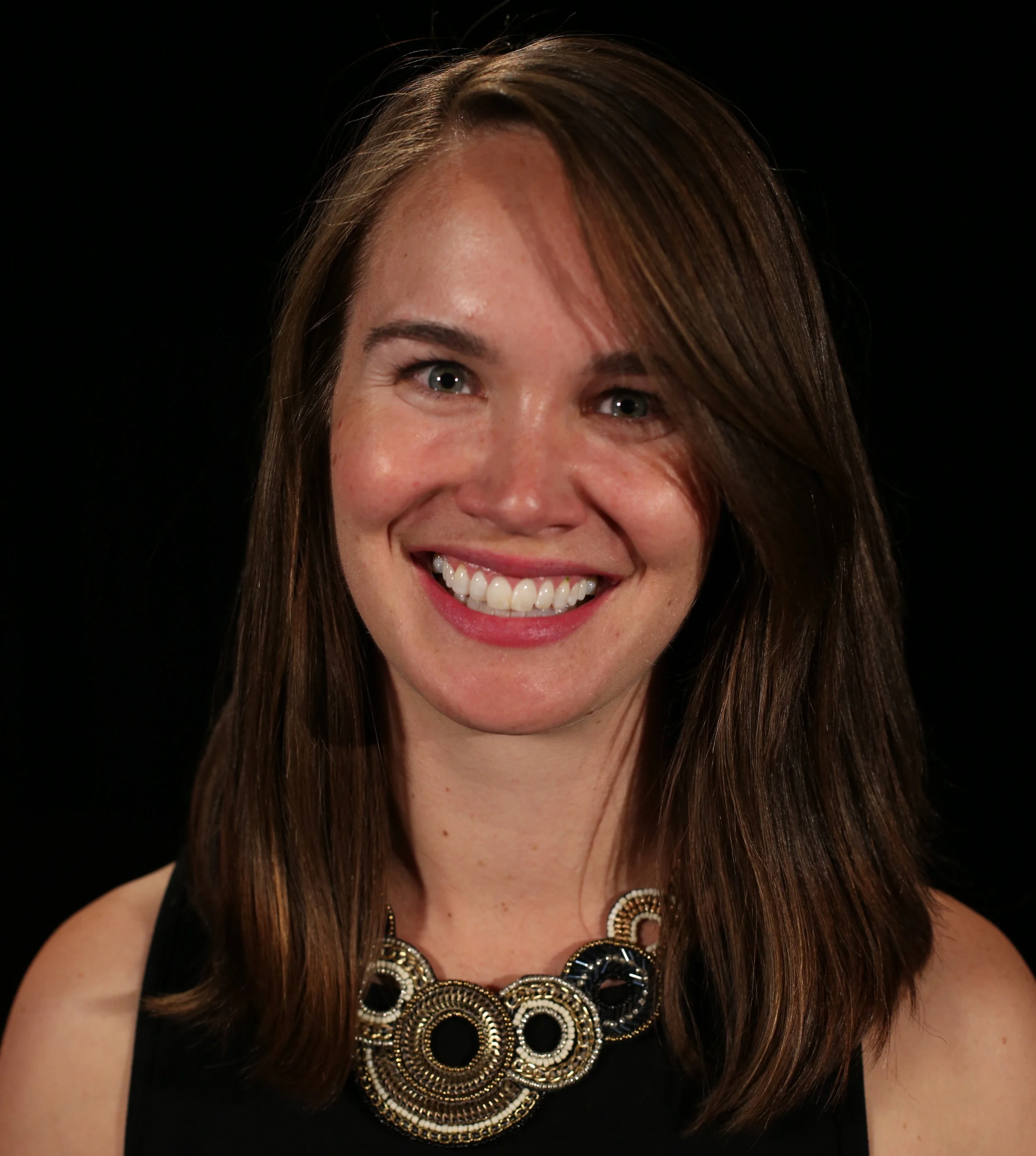 Leigh Paterson <br> Correspondent & Writer