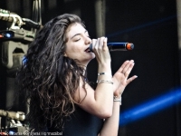 Lorde_Constanza_4.jpg