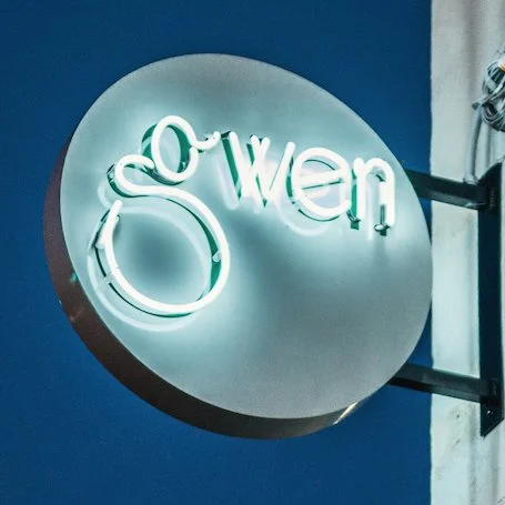 Gwen Sign.jpg
