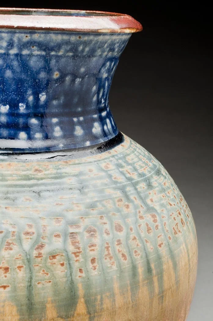 ash vase detail.jpg