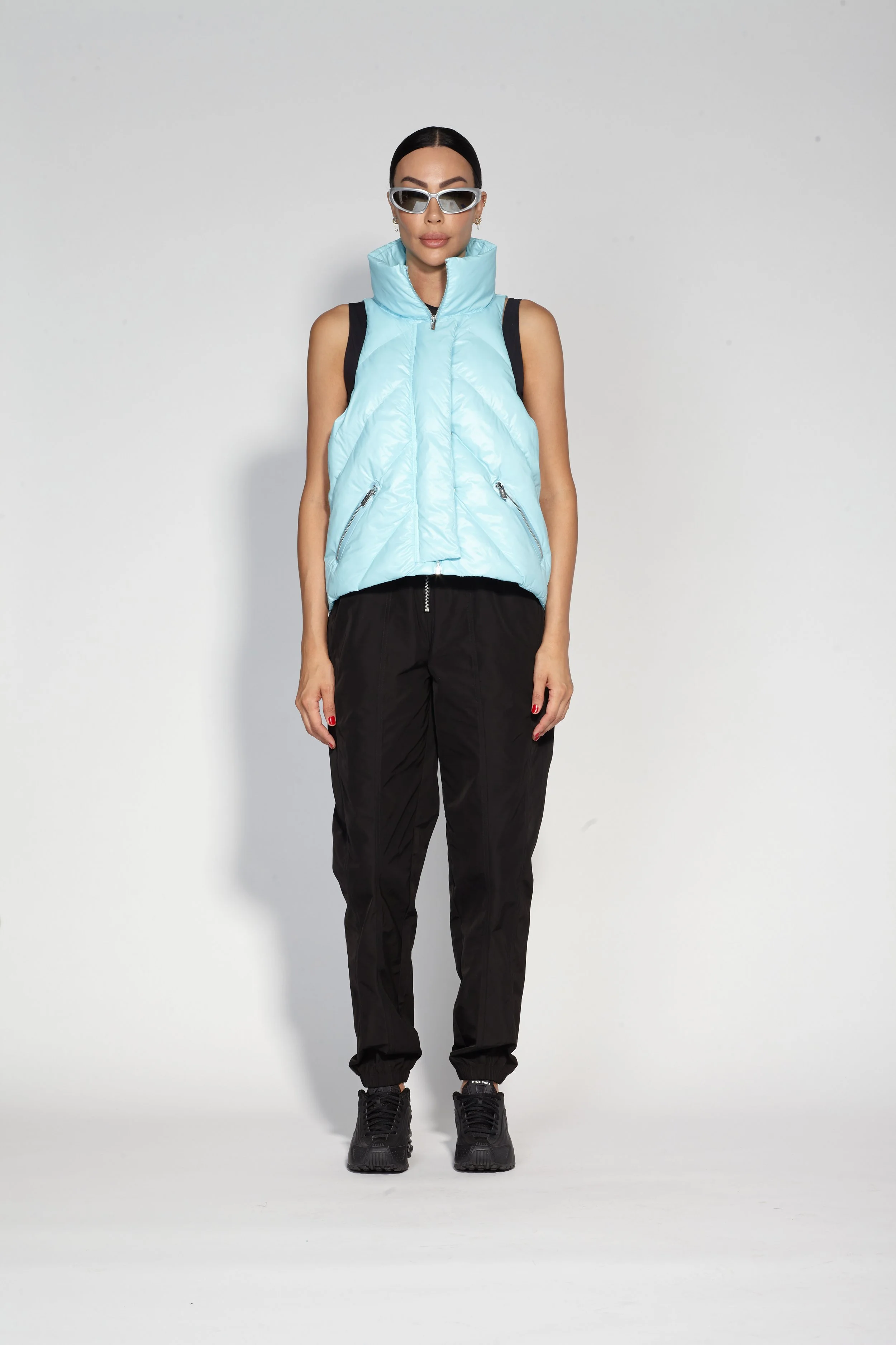 THE ATLAS VEST_EOXB1015_DAVIDSON BLUE_0.jpg