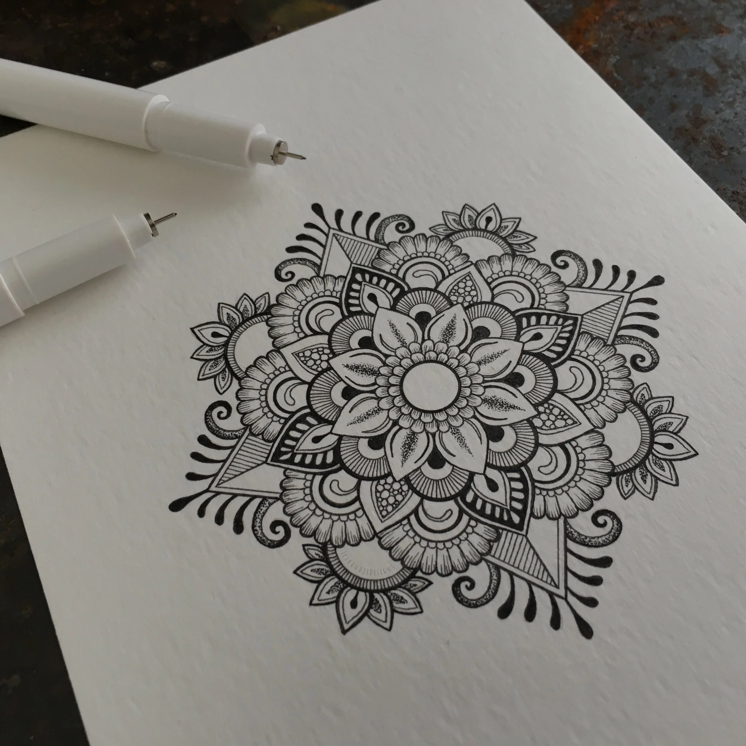 henna/mehndi style flower mandala