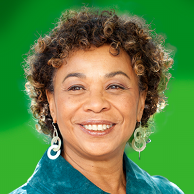 Barbara Lee Barbara Lee has been the US Representative for California’s 9th congressional district (now the 13th) since 1998. She serves on the Budget Committee and the Appropriations Committee, which oversees all federal government spending. In 1990, Barbara was elected to the California State Assembly, where she served until 1996 when she was elected to the State Senate. Barbara was a strong advocate for women in the legislature, where she authored and passed the first California Violence Against Women Act. On September 15, 2001, amidst enormous pressure, Congresswoman Lee stood firm in casting her dissenting vote to granting President George W. Bush authority to start military actions – anywhere. A UC Berkeley and Mills College alumna, Barbara has long advocated for legislative action to end poverty. In 2013, she became chair of the Democratic Whip Task Force on Poverty, Income Inequality and Opportunity, which crafts and advances legislation to lift millions of American families out of poverty and into the middle class.