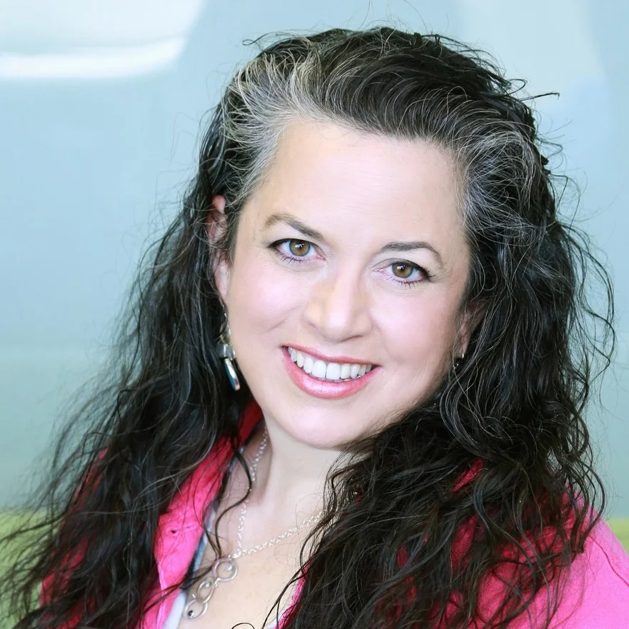 Elisa Camahort Page Elisa Camahort Page is CEO of the new data analytics and visualization firm Cygnus, a Do Big Things company. Cygnus is purpose-built to help campaigns, causes and corporate social responsibility initiatives use data to drive more impact. Prior to Cygnus, she was co-founder and COO of BlogHer, Inc., which was a groundbreaking digital media company serving women writers and influencers (and was one of the <3% of companies funded by VCs led by an all-female team). Elisa is the co-author of Road Map for Revolutionaries: Resistance, Activism, and Advocacy for All , a handy guidebook to help people become more effective everyday activists on behalf of the causes they care most about. She is a board member of NanoSTEAM Foundation and the Our Hen House animal rights media organization, as well as an advisor for Astia and SXSW Interactive.