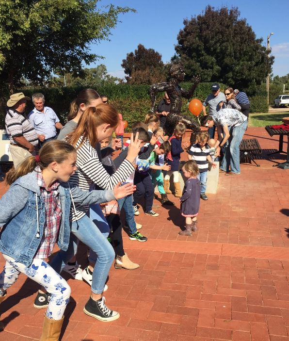 Ardlethan kids pretending to run the Stawell Gift.JPG