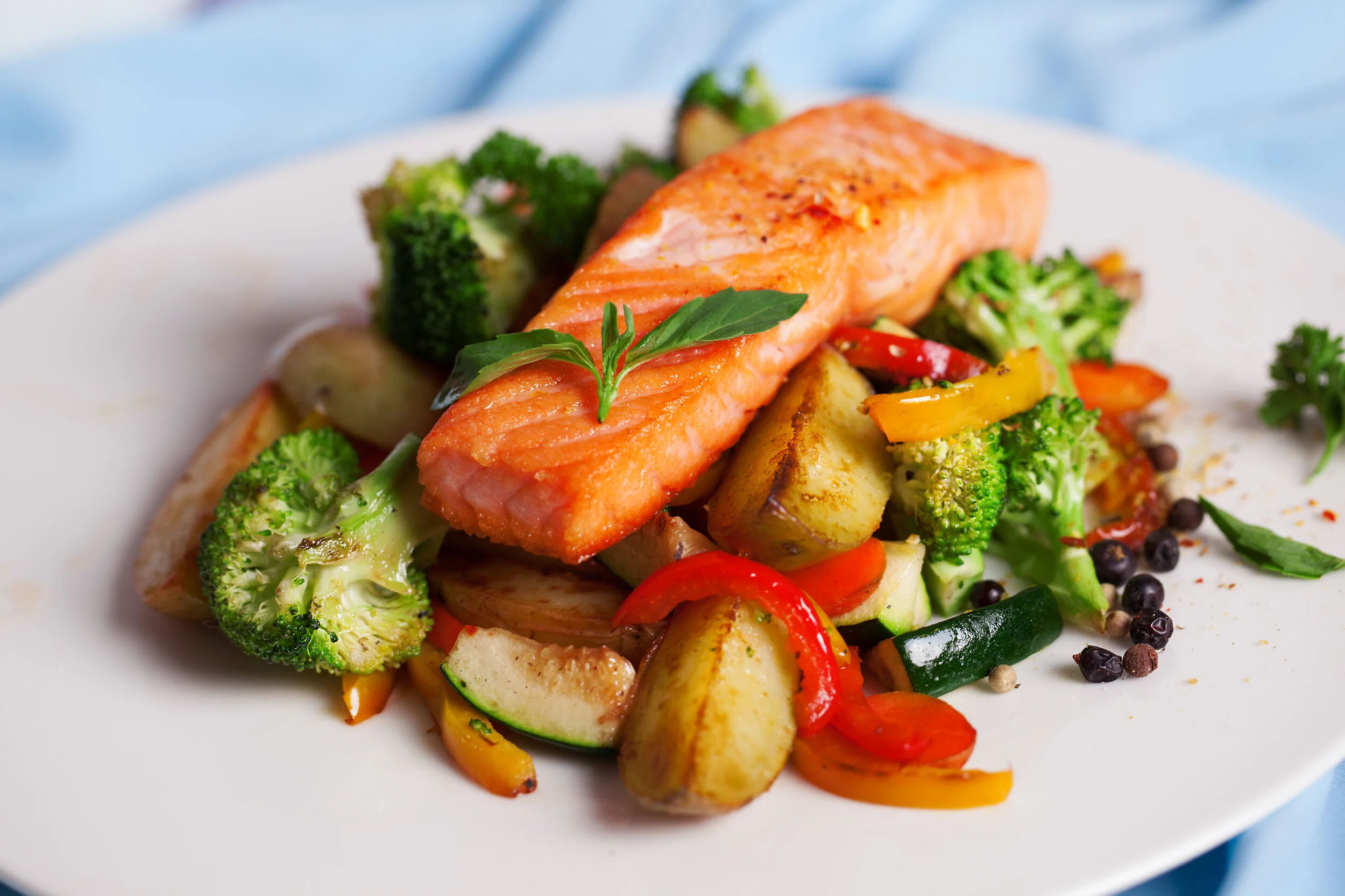 Baked Salmon with Veggies